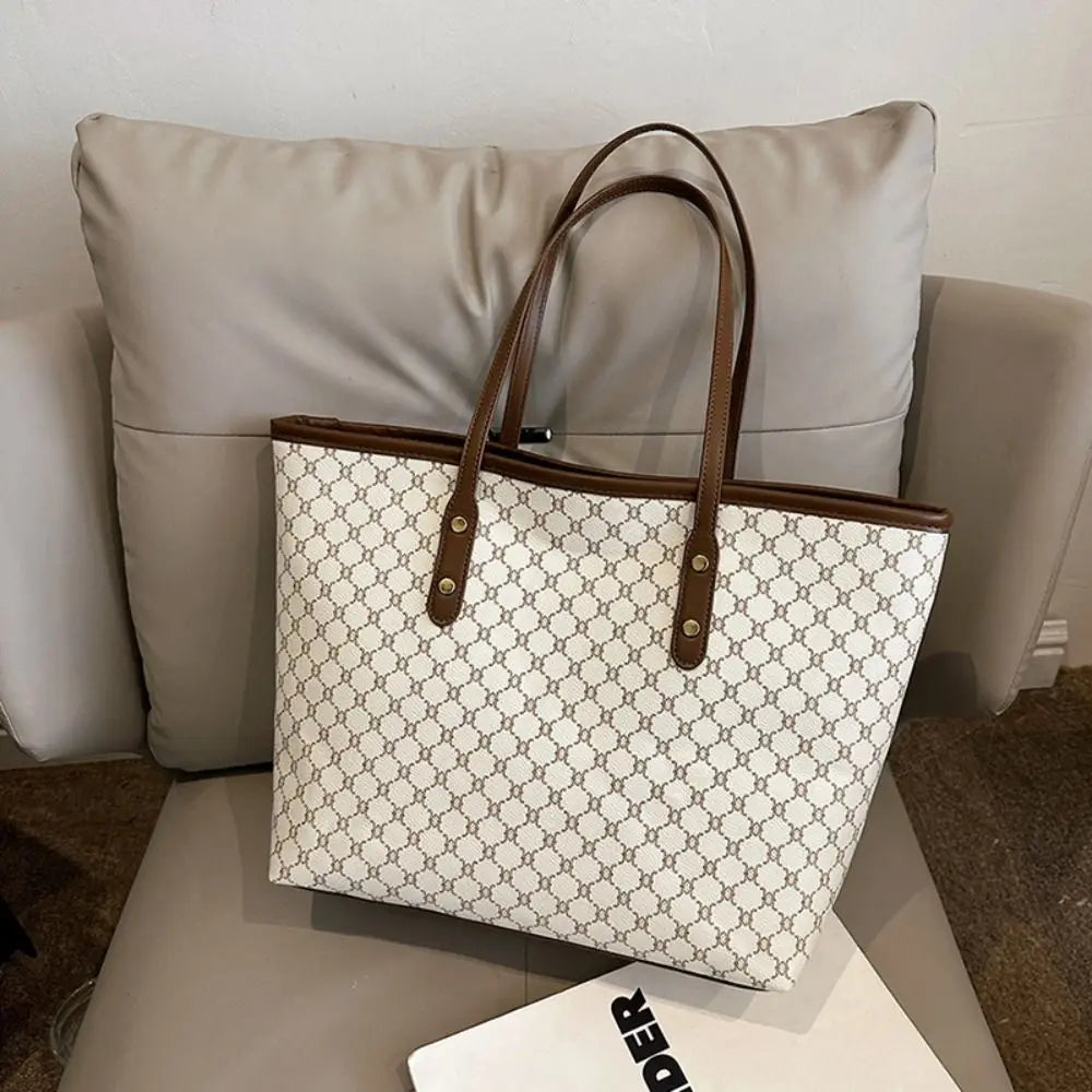 Fashion Women Handbags Classic Design Shoulder Bag Large Capacity Tote Bag Ladies Casual Commuting Bag