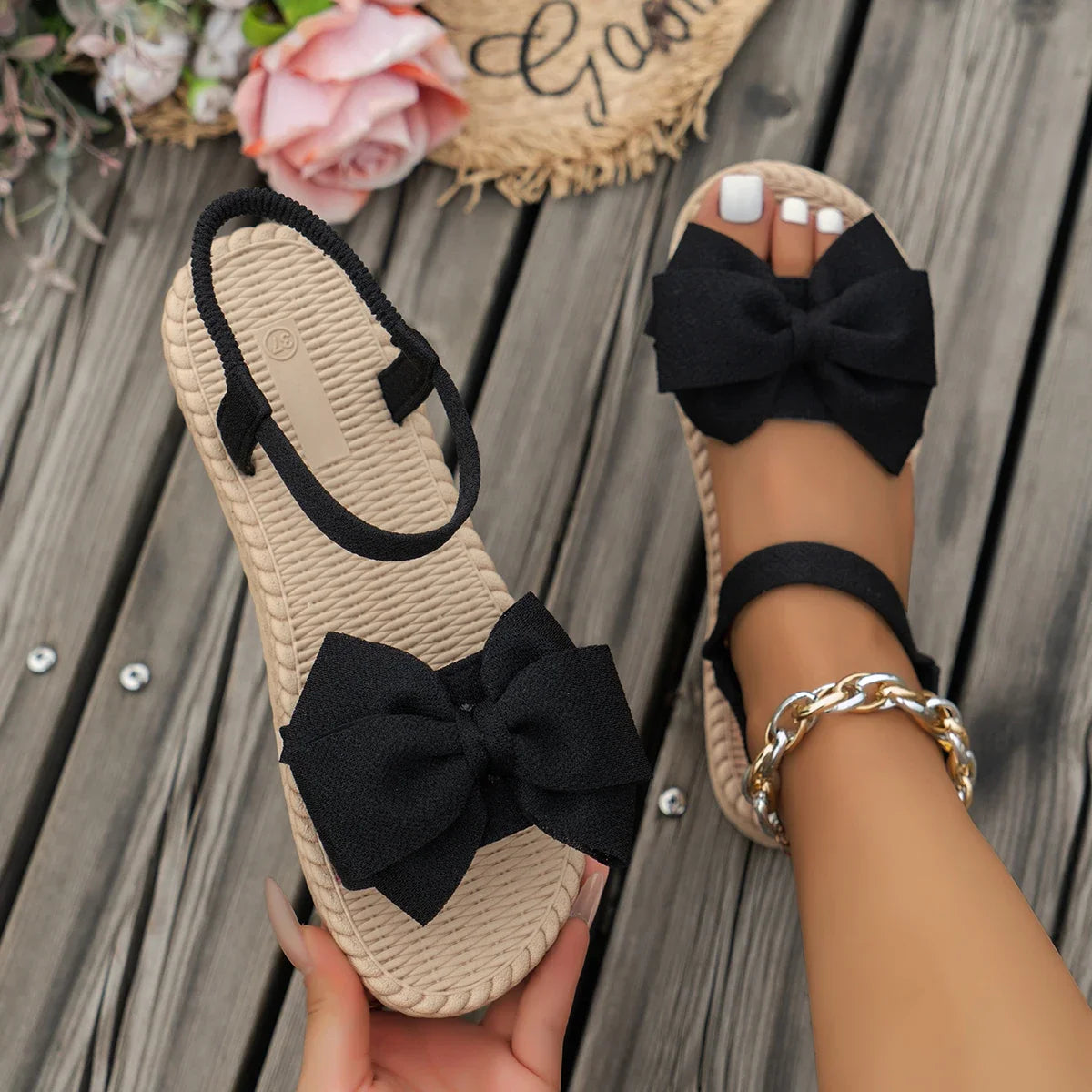 Women Sandals New Summer Lightweight Sandals Fashion Beach Casual Slippers Outdoor Bow Tie Flat Shoes Home Slides Women