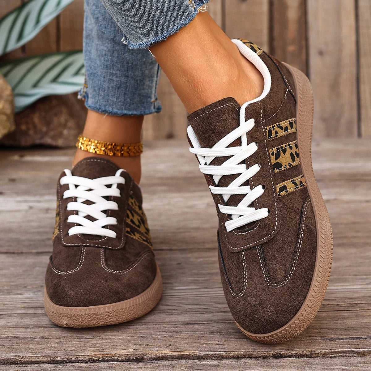 New Women Sneakers Fashion Casual Flats Vulcanize Shoes Round Toe Lace Up Comfortable Flat Shoes Women Zapatos De Mujer