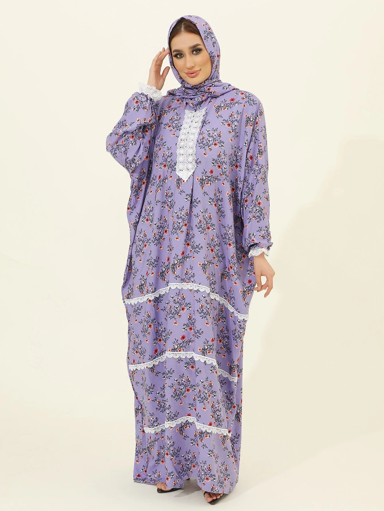 Modest Islamic Dresses & Abayas for Women | Dubai & Moroccan Styles with Hijab | Muslim Prayer Clothes & Umrah Essentials,Suitab