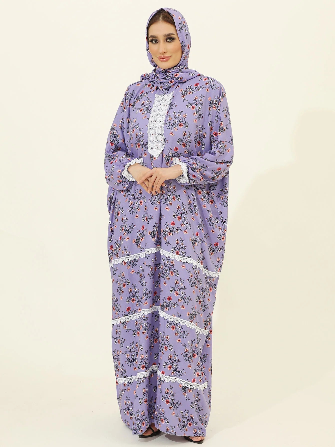 Modest Islamic Dresses & Abayas for Women | Dubai & Moroccan Styles with Hijab | Muslim Prayer Clothes & Umrah Essentials,Suitab