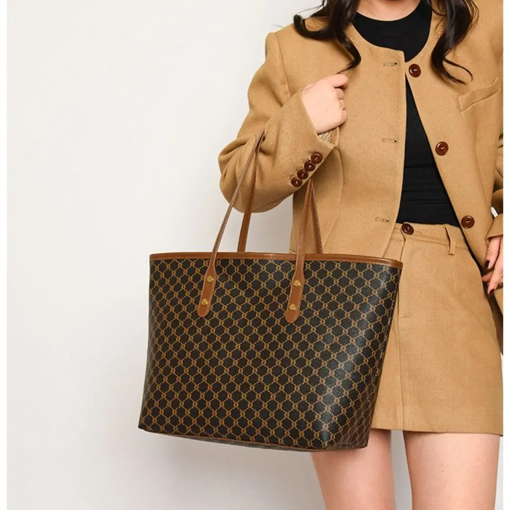 Fashion Women Handbags Classic Design Shoulder Bag Large Capacity Tote Bag Ladies Casual Commuting Bag