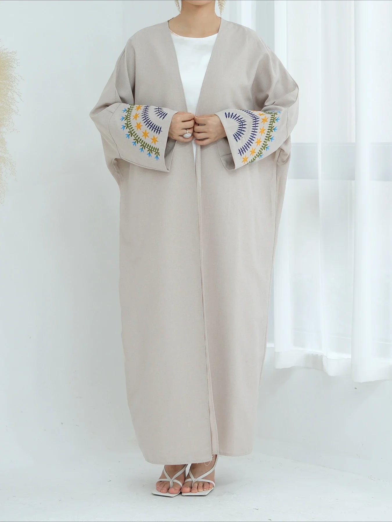 Eid Muslim Women Embroidery Abaya Dresses Long Robe Jalabiya Ramadan Islam Vestidos Arab Morocco Dubai Abayas Kaftan Cardigan
