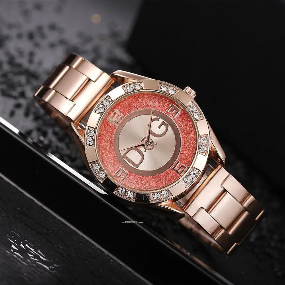 Luxury New Brand Women Watch Fashion with Diamonds Crystal Design Quartz Watches Leisure Rose Gold Stainless Steel Strap Clock