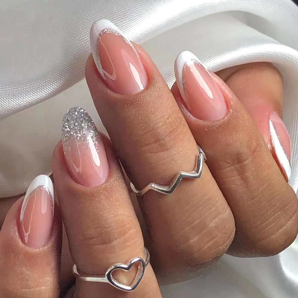 Medium-length Acrylic Almond Fake Nails Art Cool Hottie Girl Wear False Nails Europe and USA Press on Nail Removable French Nail